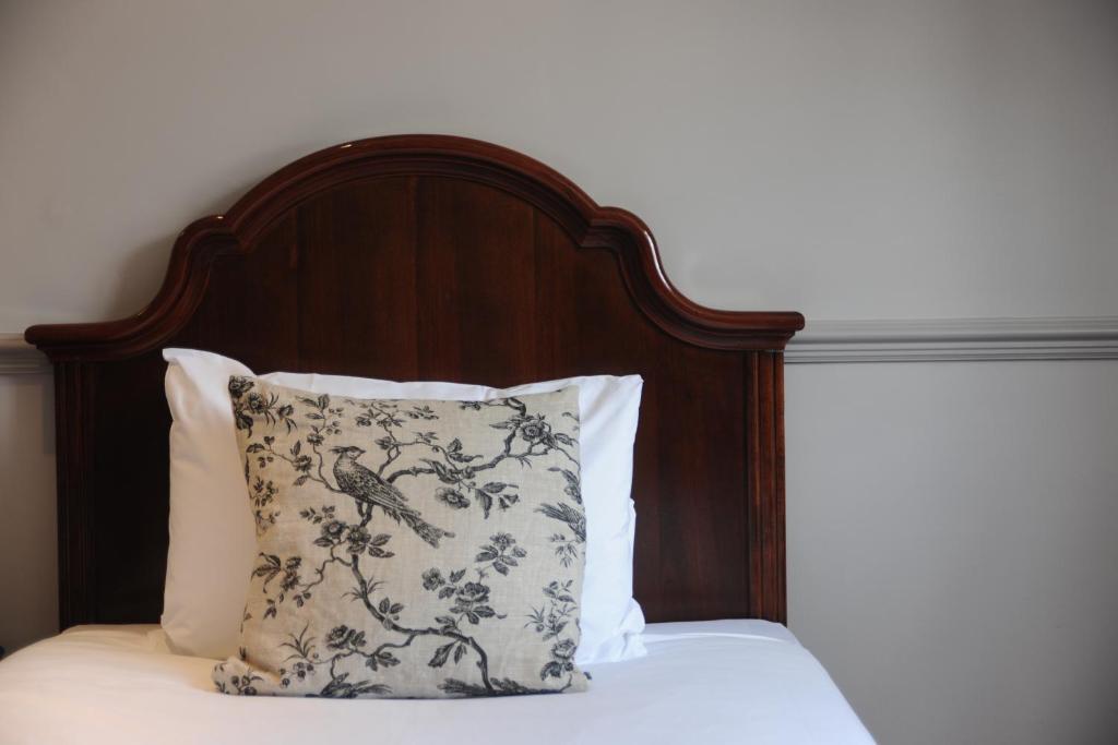 The Crown Hotel Framlingham Δωμάτιο φωτογραφία